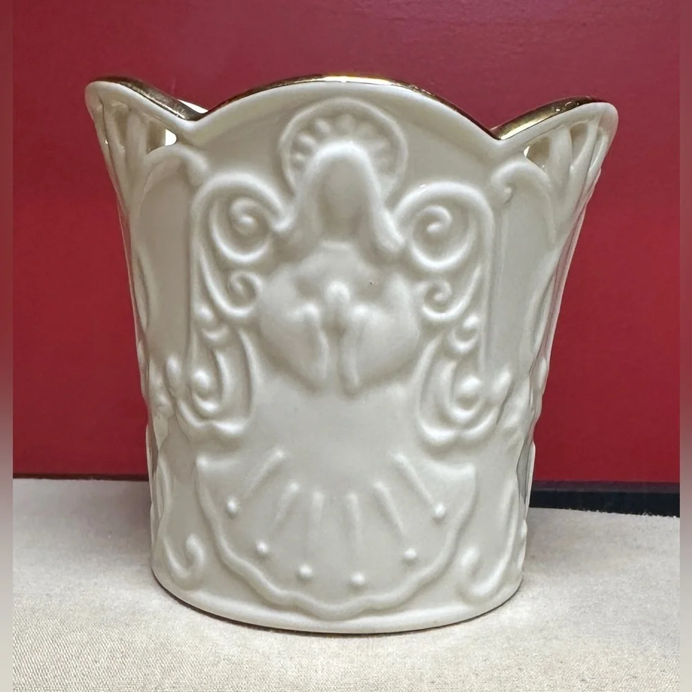 Lenox American by Design Merry Lights Porcelain Angel Votive with Gold Accents